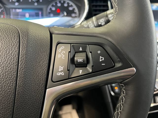 Used 2021 Buick Encore Preferred w/ Safety Package II AWD/4WD image 42