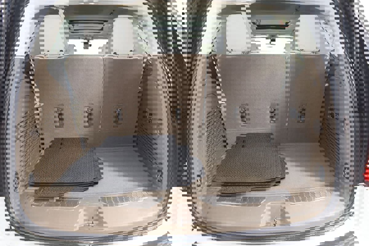 Used 2022 GMC Yukon Denali w/ Denali Premium Package image 51