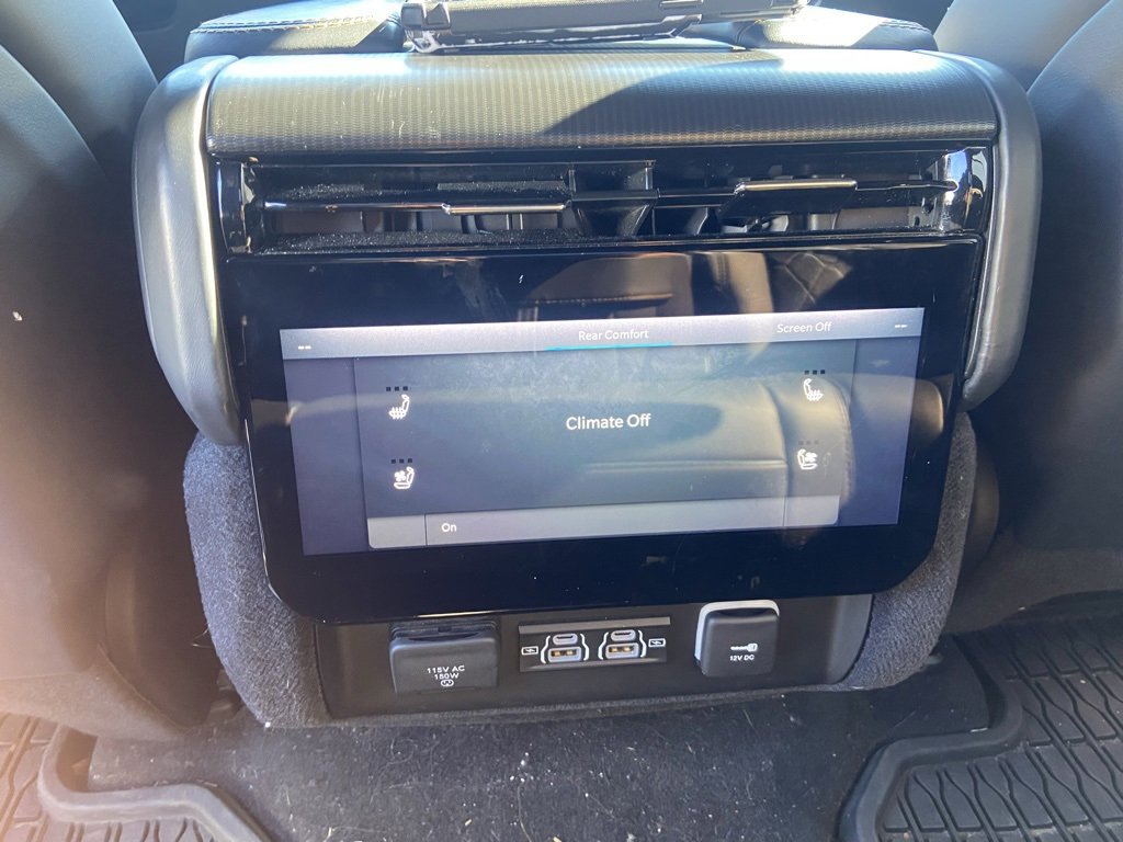 Used 2023 Jeep Grand Wagoneer Series III w/ Rear Seat Video Group 1 image 20