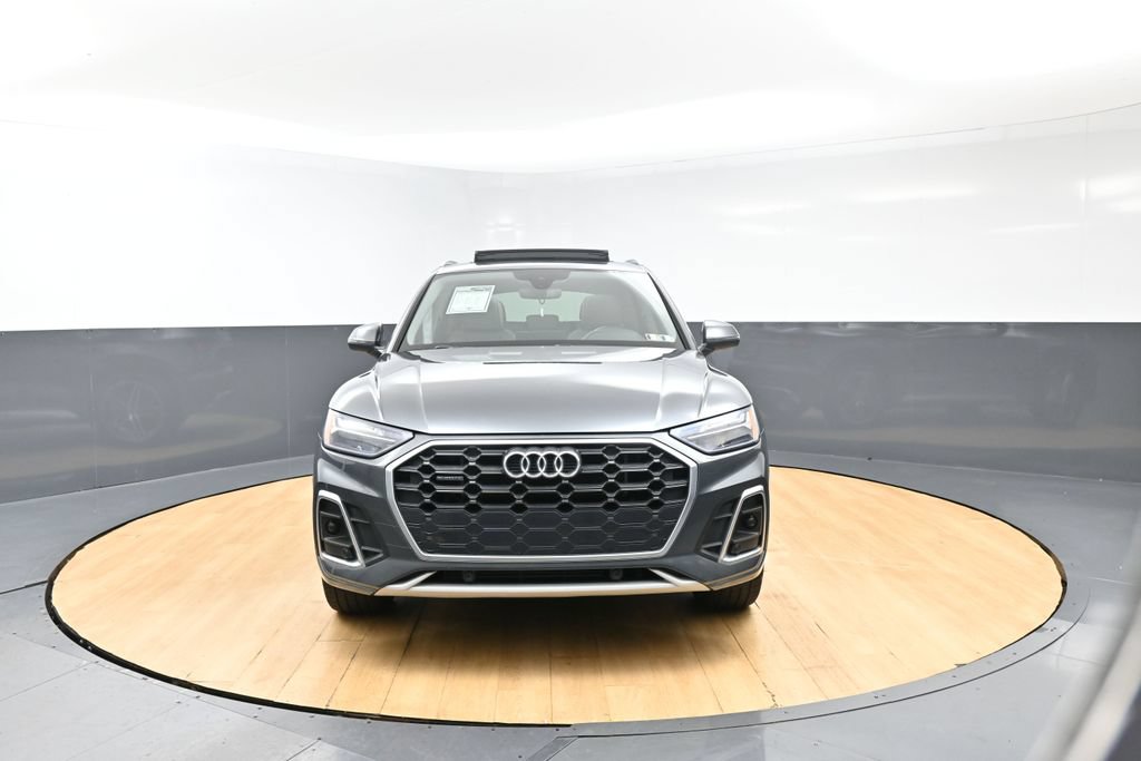 Used 2022 Audi Q5 e Premium w/ Convenience Package AWD/4WD image 41