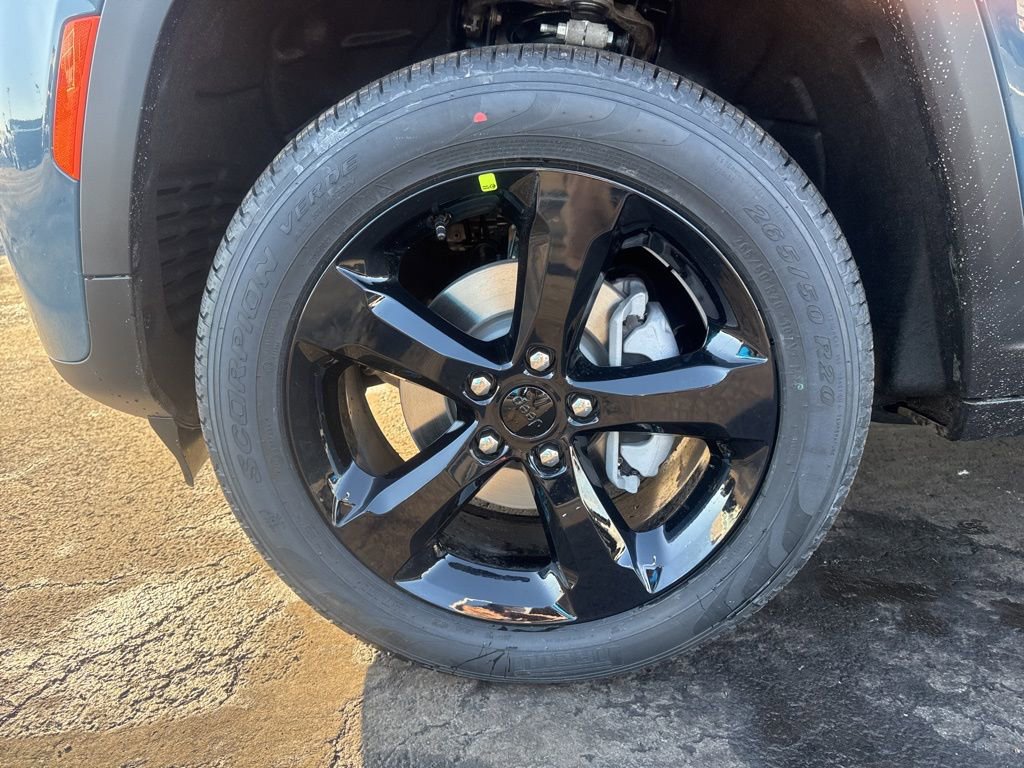 New 2026 Jeep Grand Cherokee Limited image 13