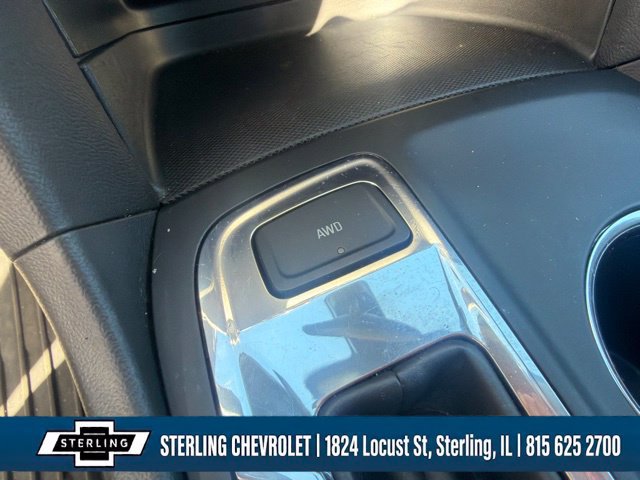 Used 2023 Chevrolet Equinox LS AWD/4WD image 24
