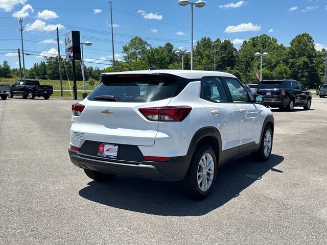 Used 2024 Chevrolet TrailBlazer LS FWD image 4