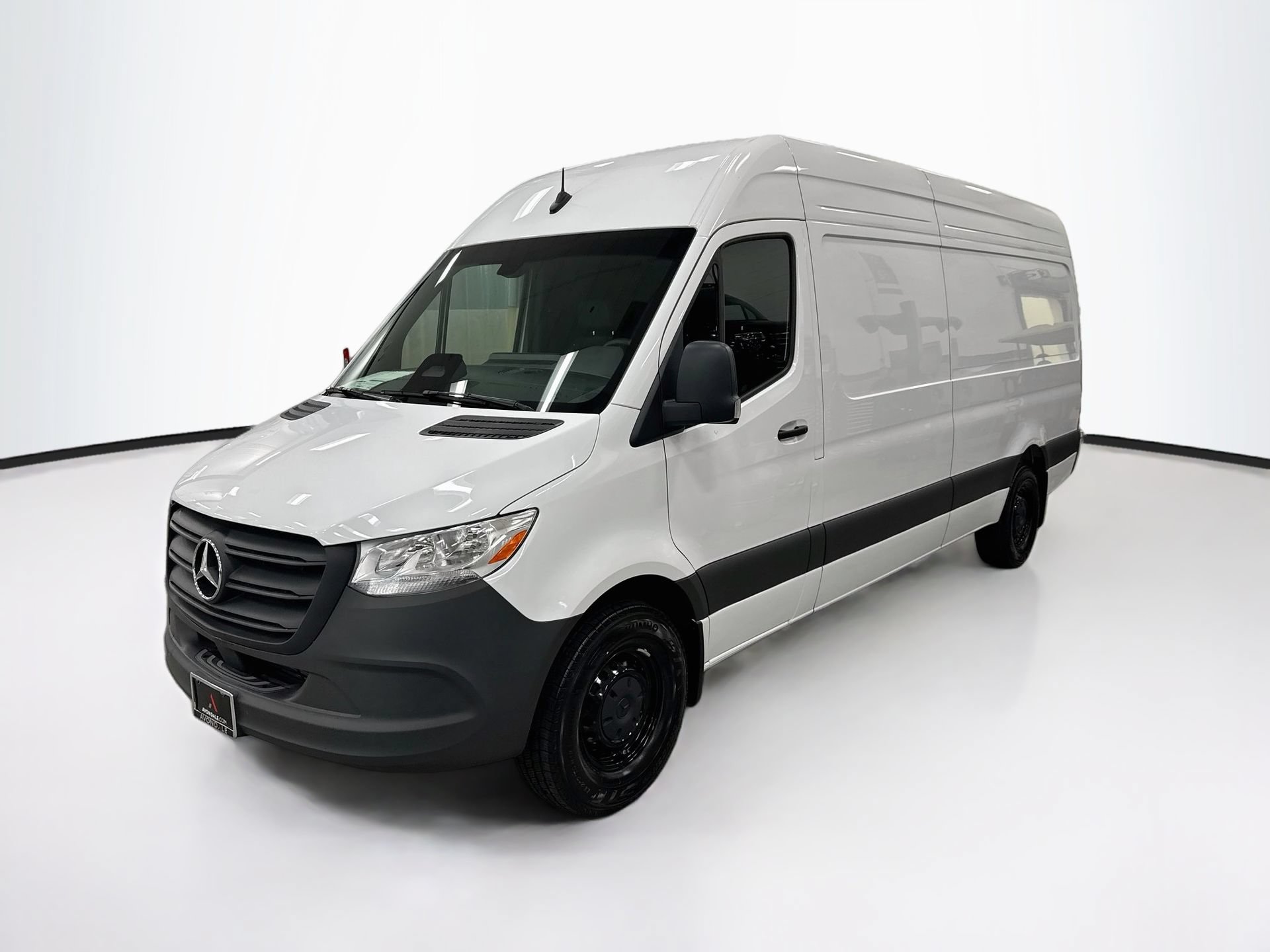 Used 2026 Mercedes-Benz Sprinter 2500 image 3