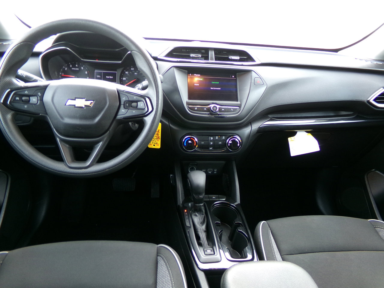 Used 2021 Chevrolet TrailBlazer LS FWD image 36