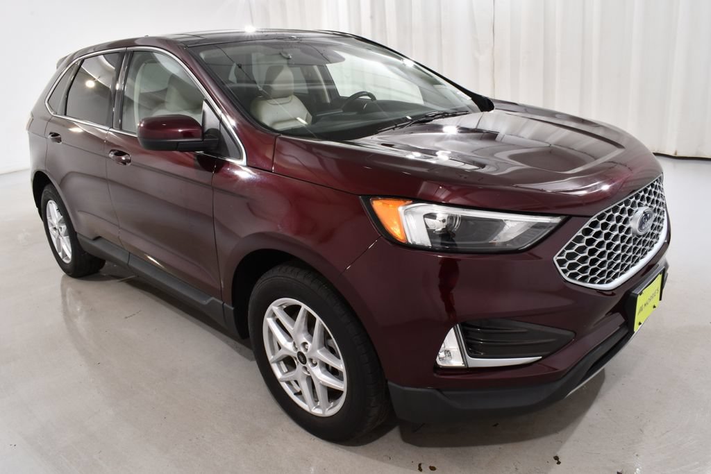 Used 2023 Ford Edge SEL w/ Convenience Package AWD/4WD image 5
