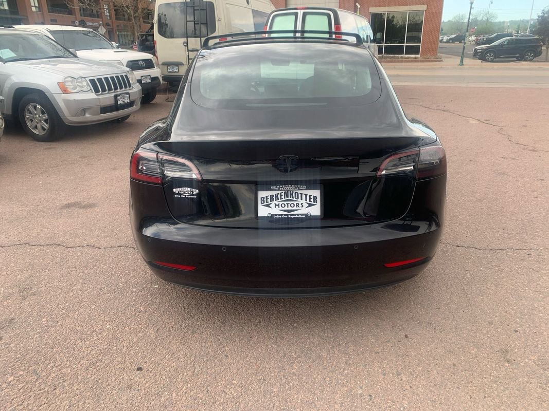 Used 2018 Tesla Model 3 Long Range AWD/4WD image 6