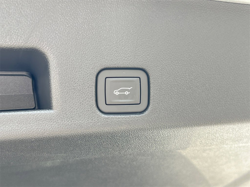 New 2026 Chevrolet Traverse LT w/ Enhanced Driving Package image 14