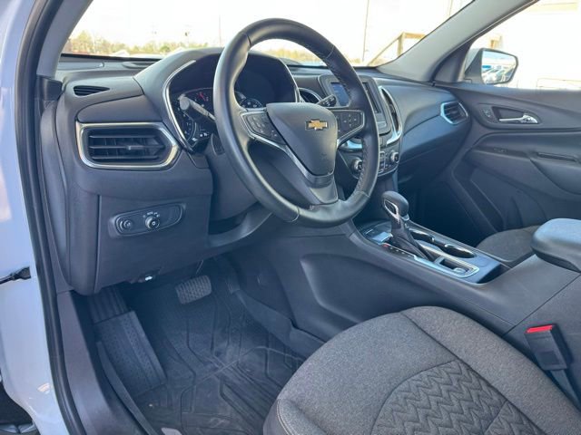 Used 2024 Chevrolet Equinox LT w/ LPO, Floor Liner Package image 19