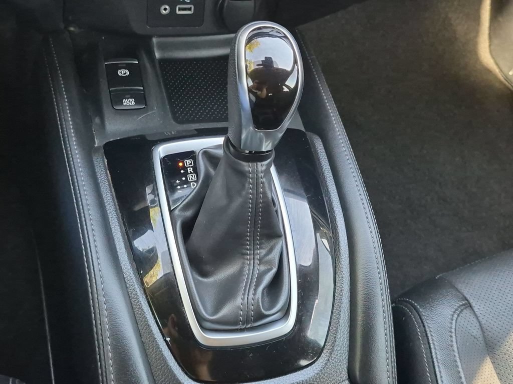 Used 2019 Nissan Rogue SL AWD/4WD image 23