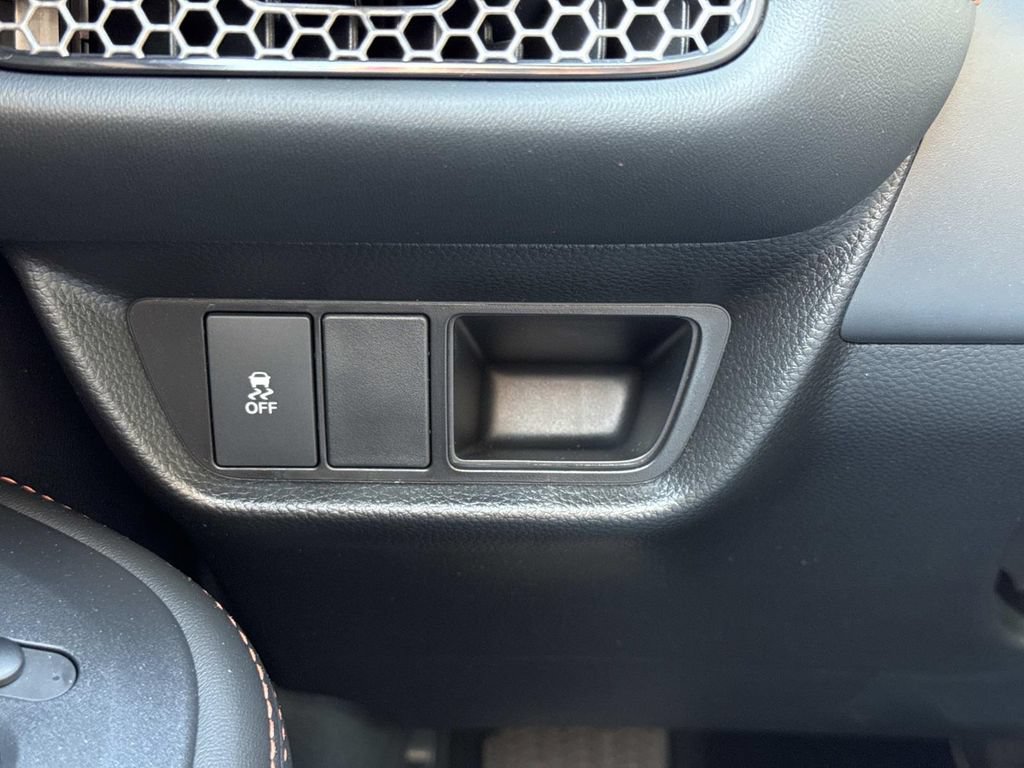 Used 2026 Honda HR-V Sport image 14