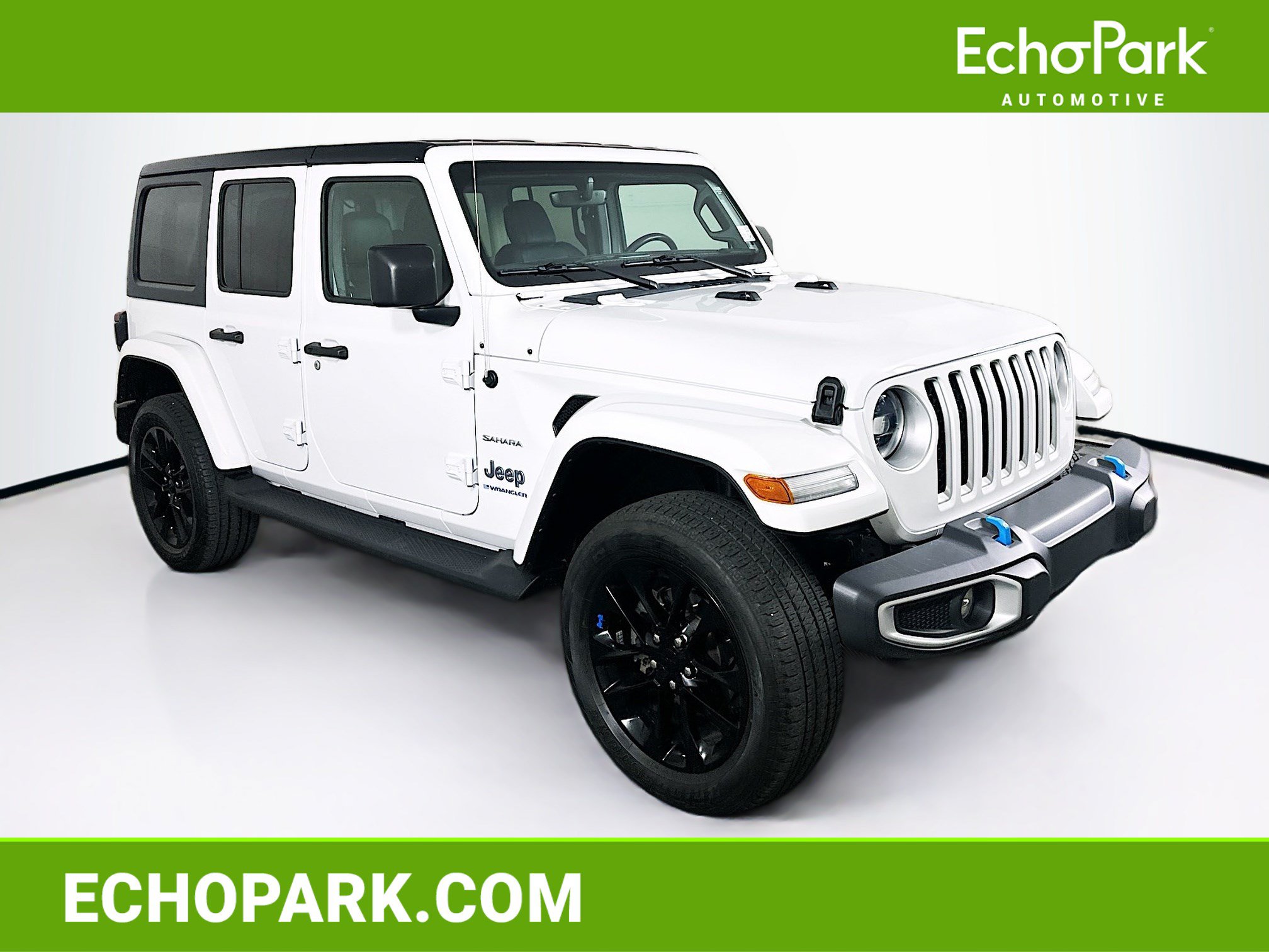 Used 2023 Jeep Wrangler Unlimited Sahara w/ Cold Weather Group AWD/4WD image 1
