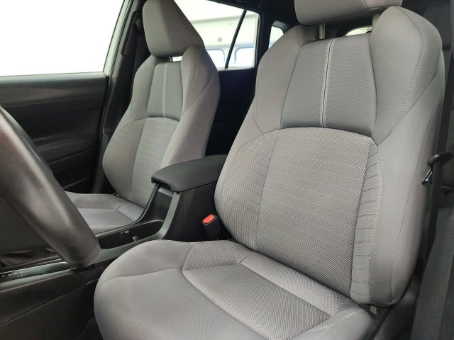 Certified 2024 Toyota Corolla Cross SE image 45