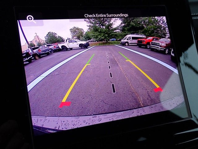 New 2024 Jeep Grand Cherokee L Laredo image 21