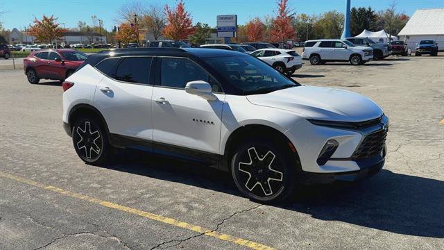 Used 2024 Chevrolet Blazer RS w/ Driver Confidence II Package FWD image 30