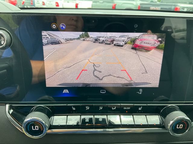 Certified 2025 Chevrolet Colorado Trail Boss AWD/4WD image 14