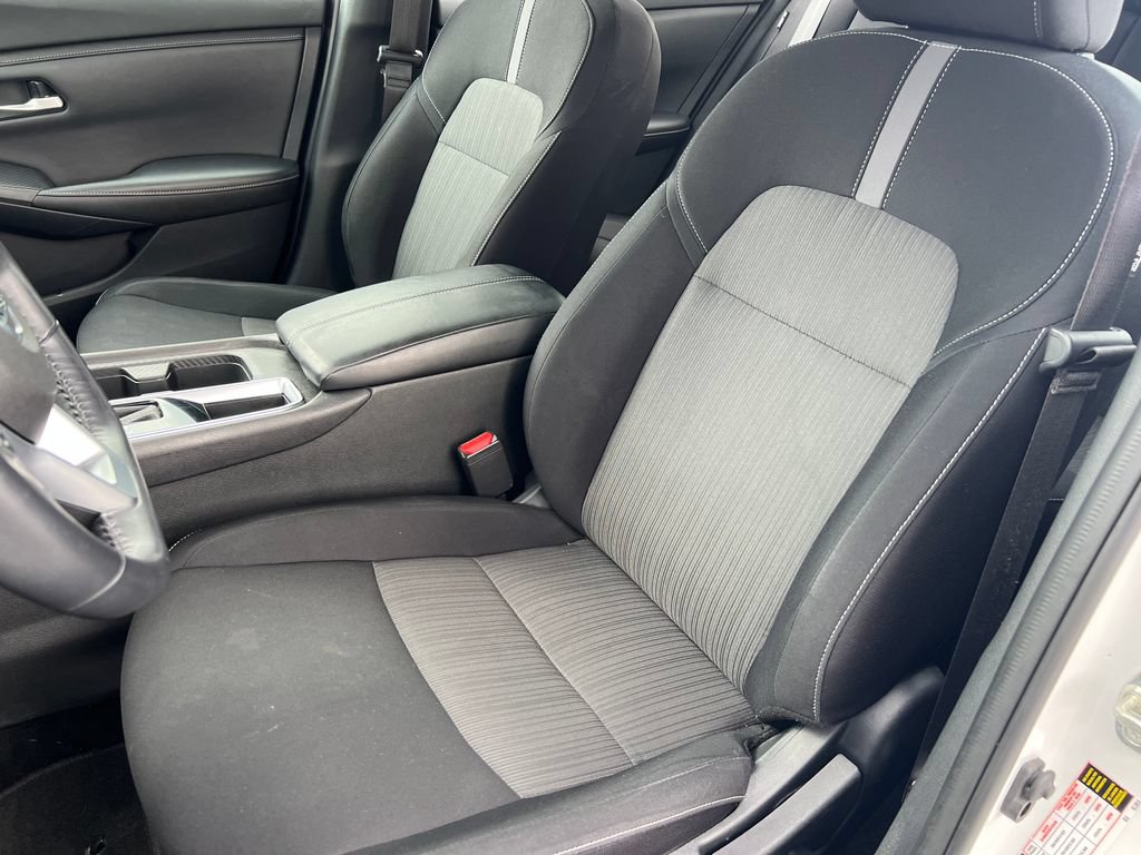 Used 2020 Nissan Sentra SV w/ Electronics Package FWD image 12