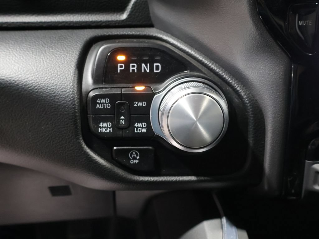 Used 2023 RAM 1500 Laramie AWD/4WD image 33