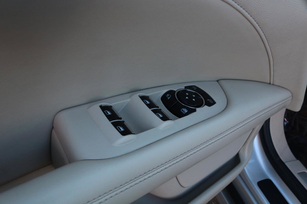 Used 2017 Lincoln MKZ Reserve w/ Technology Package image 19