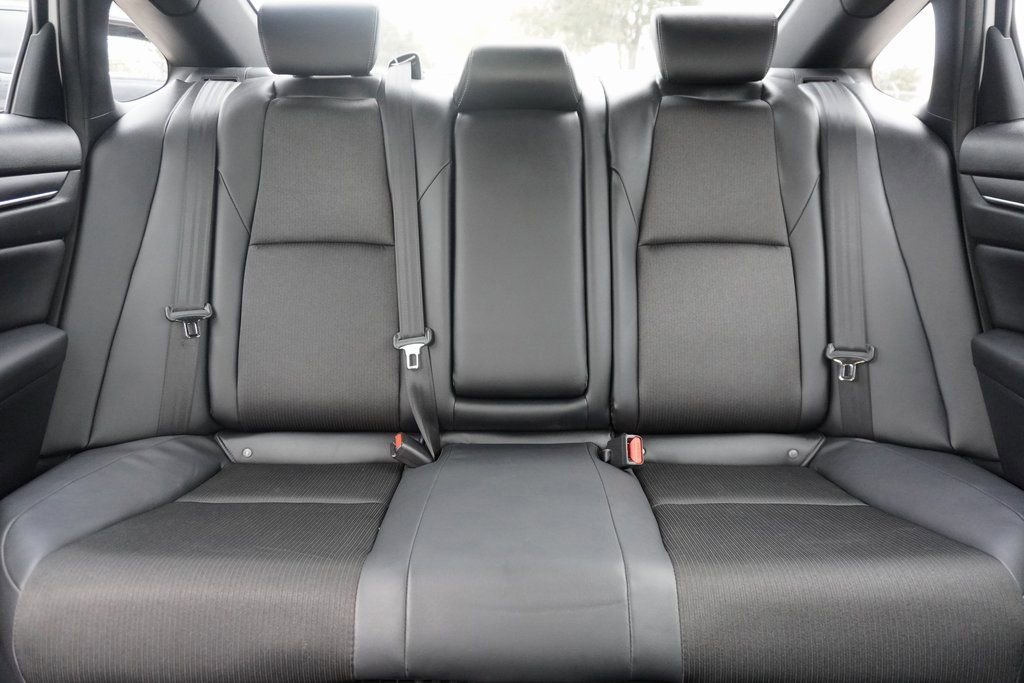 Used 2022 Honda Accord Sport image 22