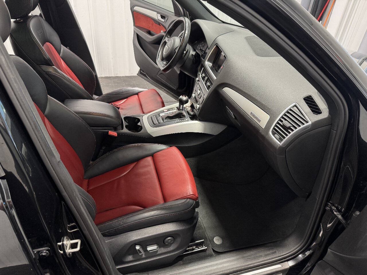 Used 2016 Audi SQ5 Premium Plus AWD/4WD image 19