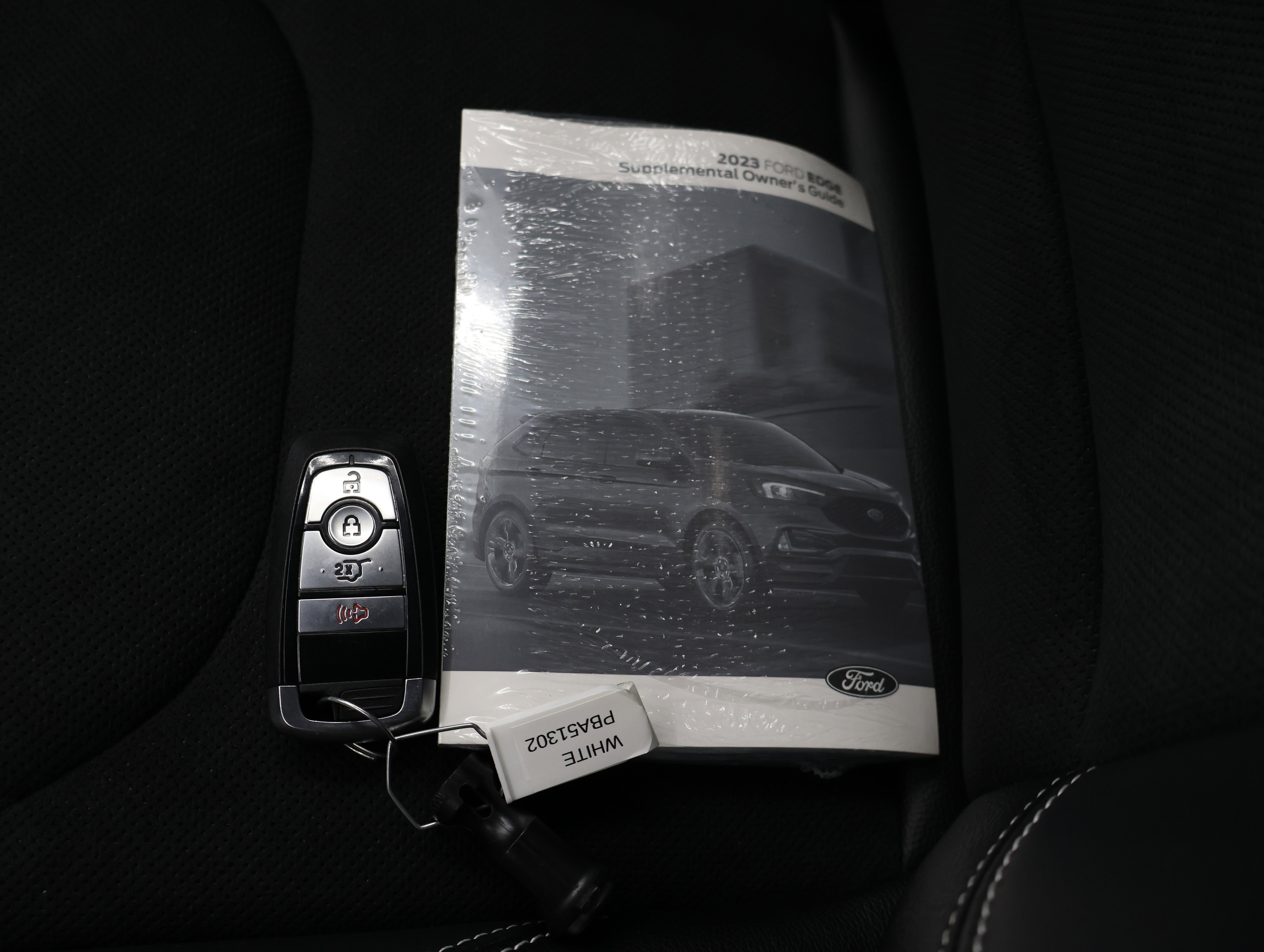 Used 2023 Ford Edge ST image 53