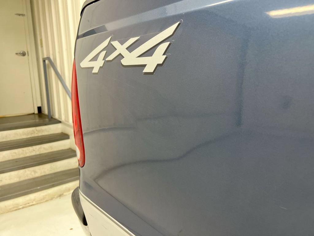 Used 2004 Ford F350 XL AWD/4WD image 30