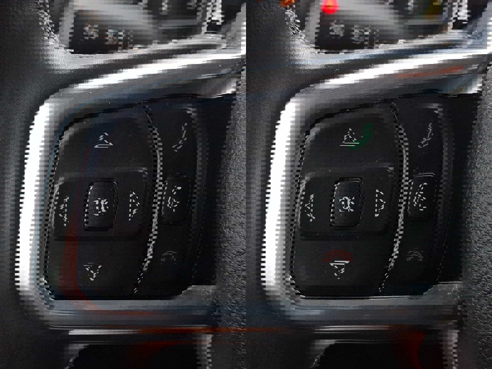 Used 2022 Jeep Wrangler Unlimited Sahara w/ Cold Weather Group image 23