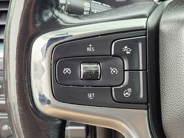 Used 2021 Chevrolet Suburban Premier w/ Premium Package RWD image 24