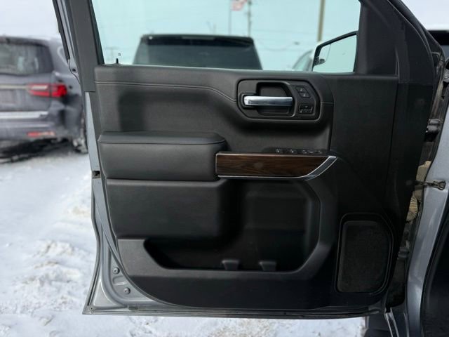 Used 2022 GMC Sierra 1500 SLT image 12