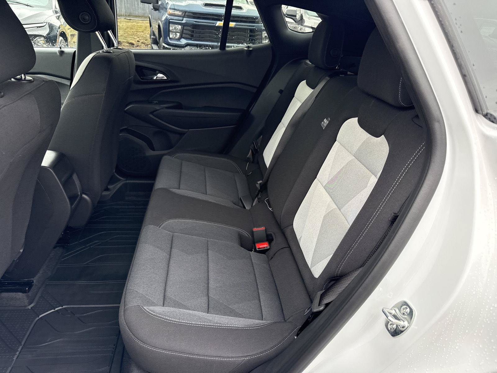 New 2026 Chevrolet Trax RS FWD image 13