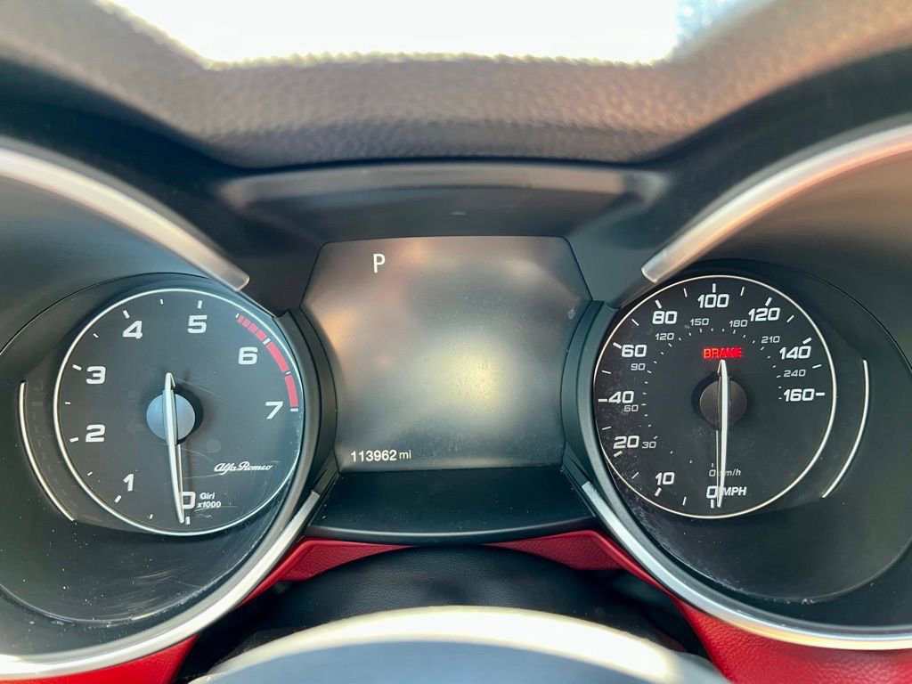 Used 2018 Alfa Romeo Stelvio Ti AWD/4WD image 39