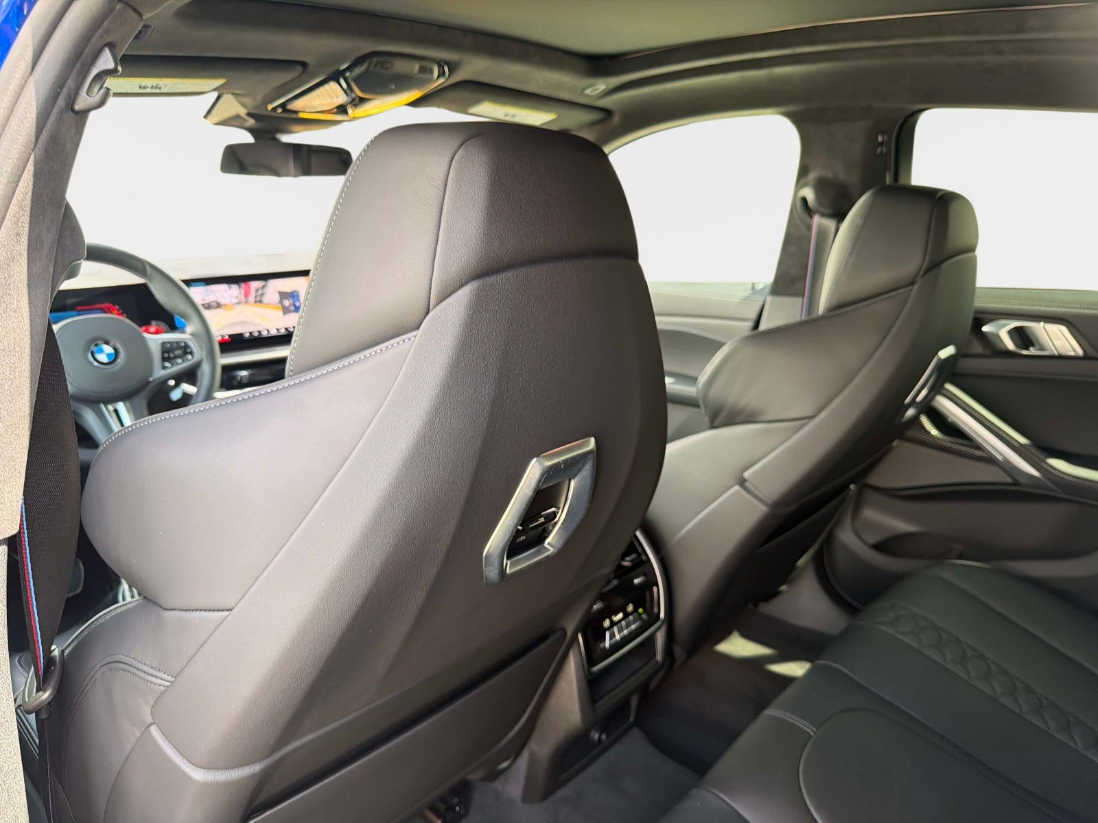 Used 2026 BMW X6 M Competition image 33