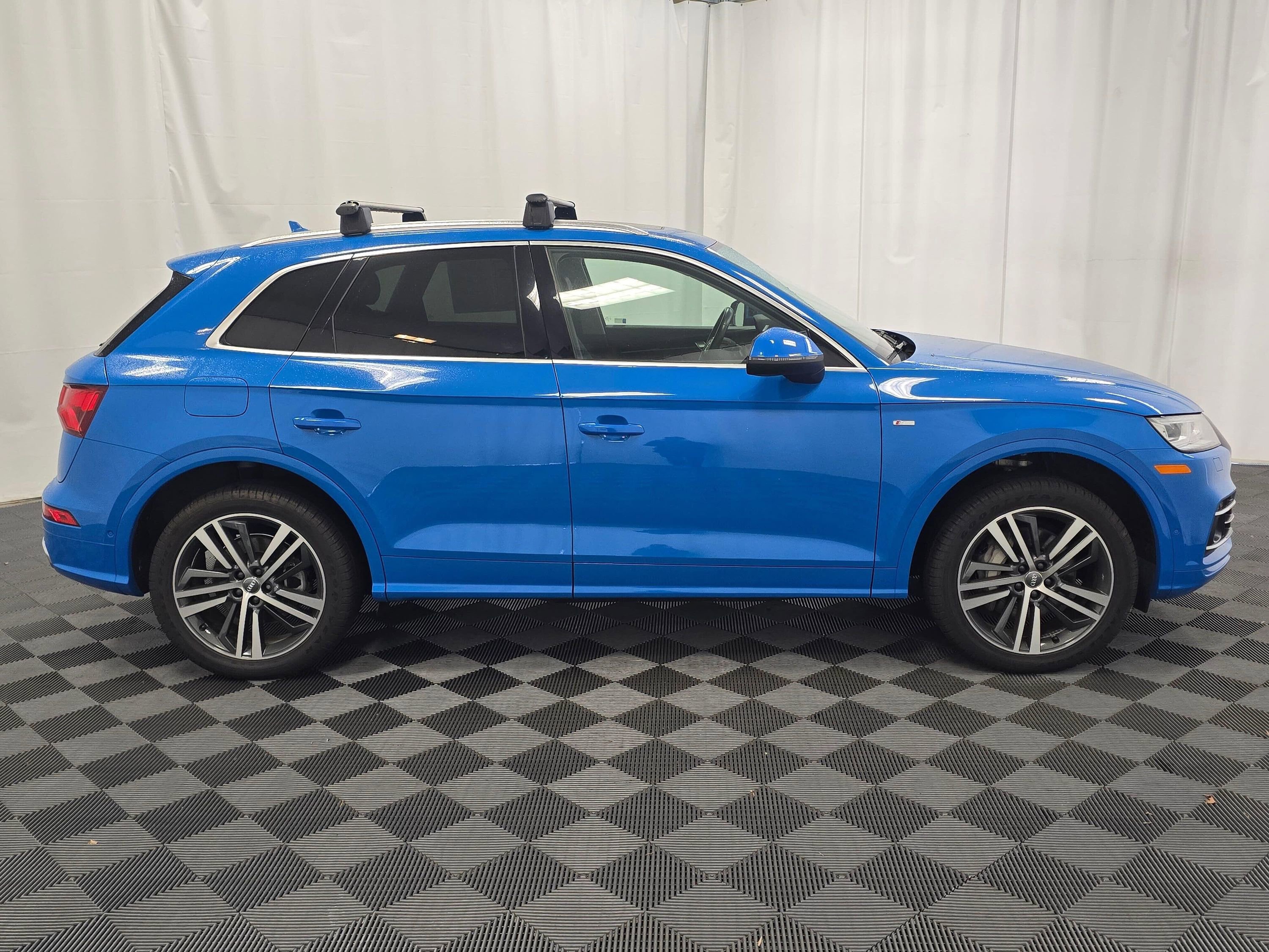 Used 2020 Audi Q5 e Prestige w/ Prestige Package image 7