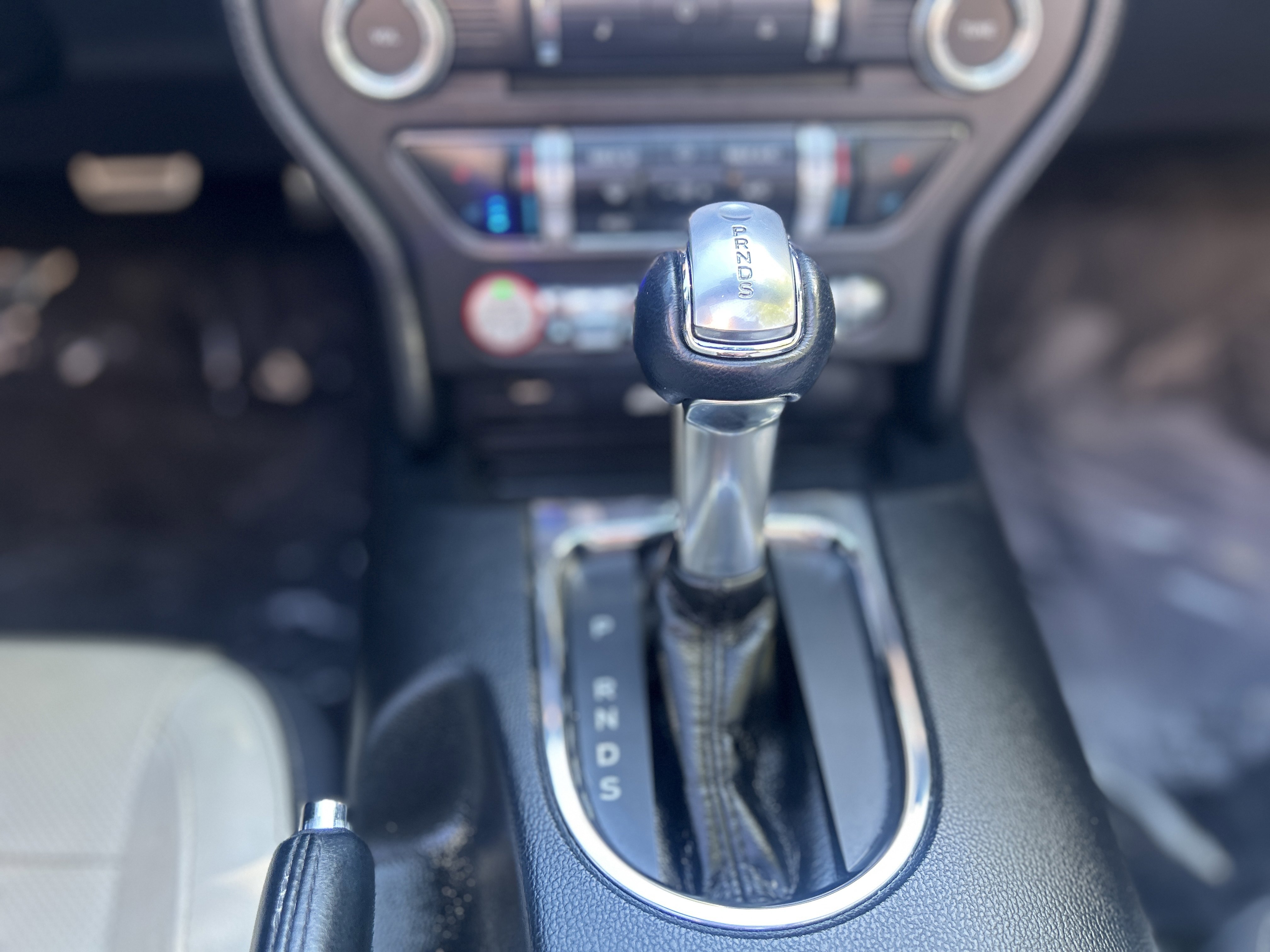 Used 2017 Ford Mustang GT Premium image 10
