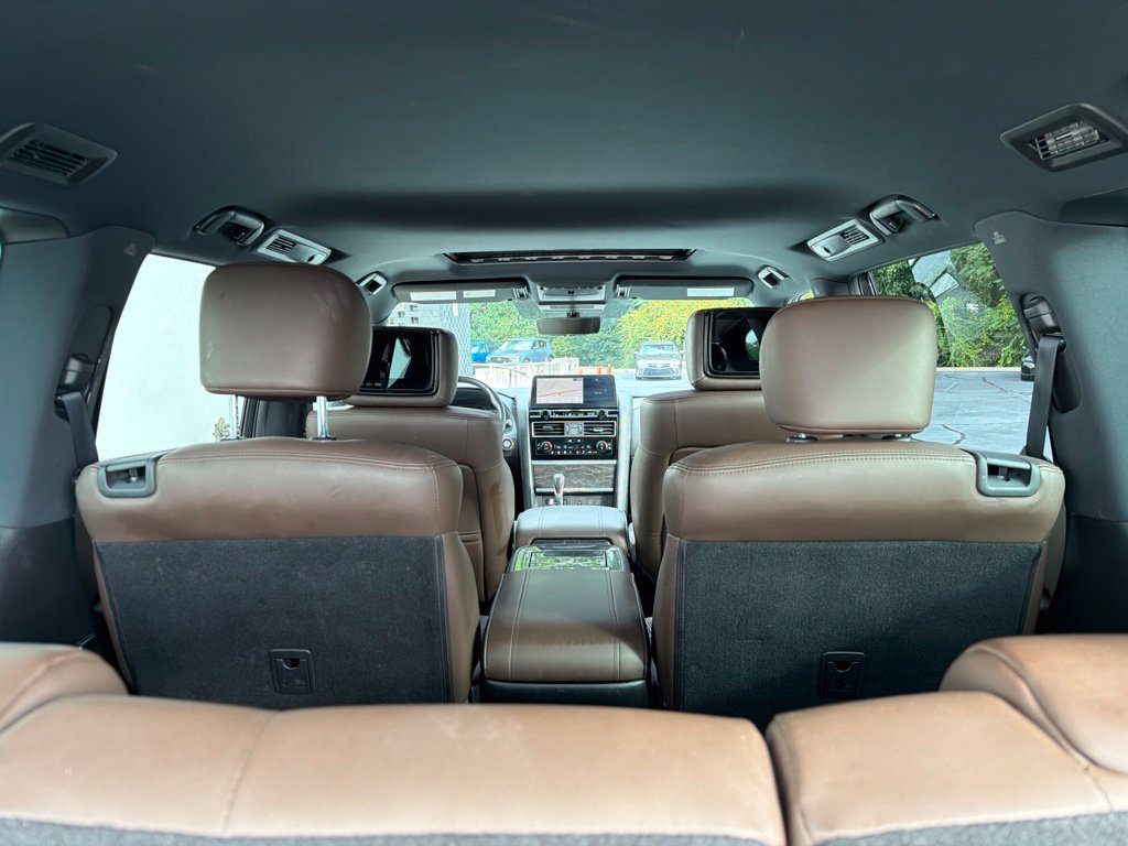 Used 2023 Nissan Armada Platinum w/ Captain's Chairs Package AWD/4WD image 21