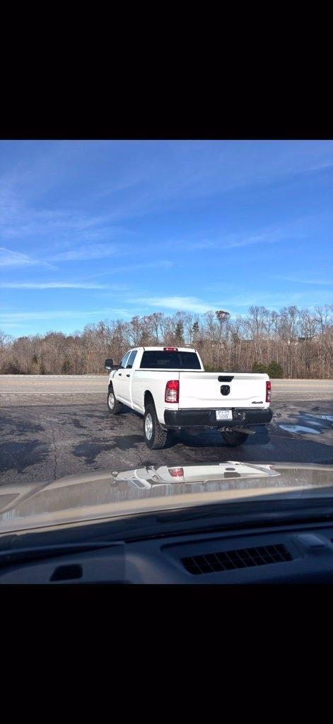 Used 2023 RAM 3500 Tradesman AWD/4WD image 1