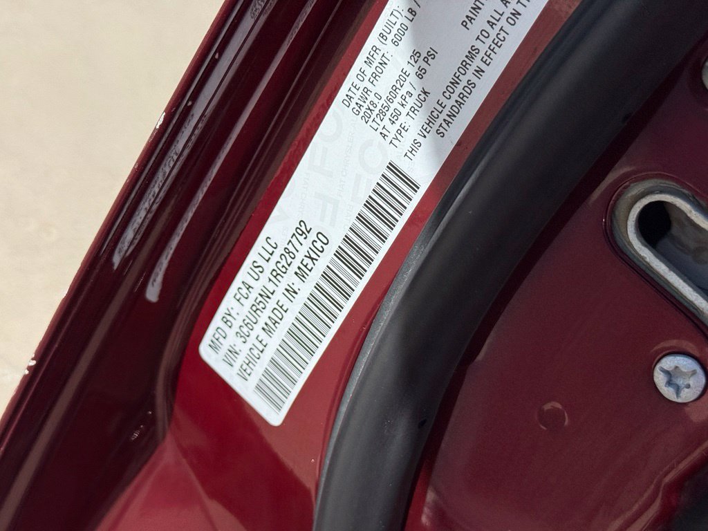 Used 2024 RAM 2500 Laramie w/ Night Edition AWD/4WD image 12