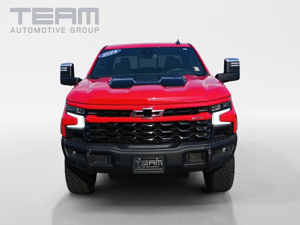 Used 2024 Chevrolet Silverado 1500 ZR2 w/ ZR2 Bison Edition AWD/4WD image 2