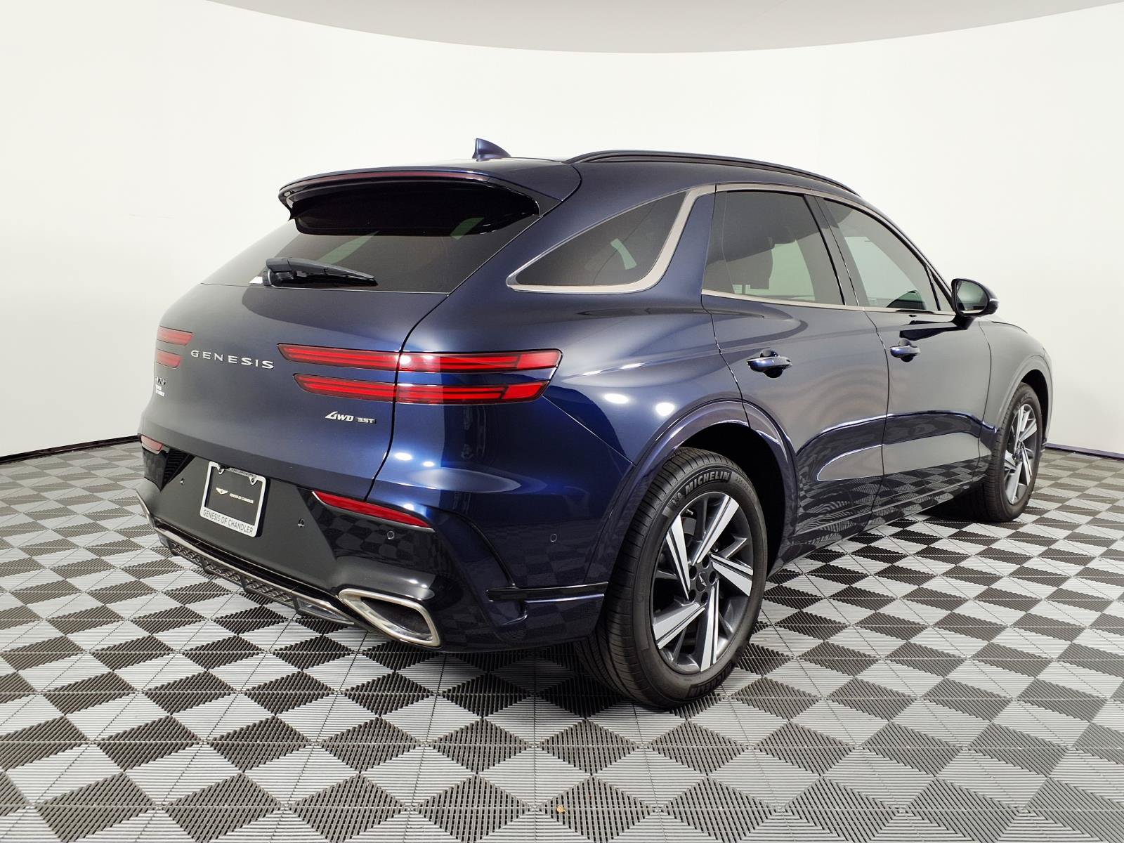 Certified 2026 Genesis GV70 3.5T Sport Advanced AWD/4WD image 4
