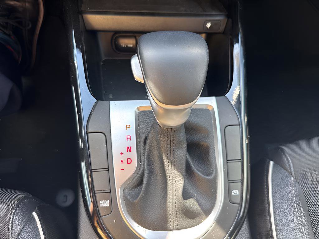 Used 2024 Kia Forte GT-Line w/ GT-Line Premium Package image 11