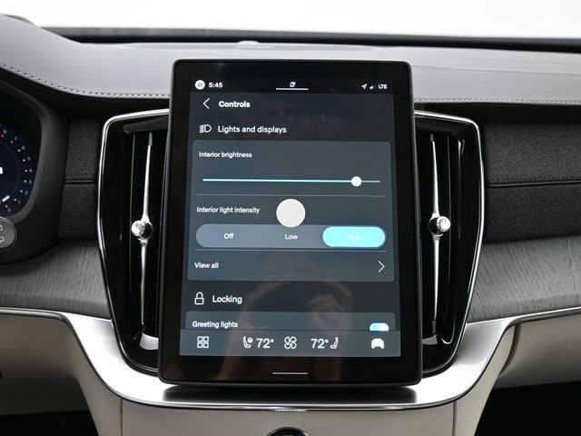 New 2026 Volvo XC90 B6 Ultra w/ Protection Package Premier image 17