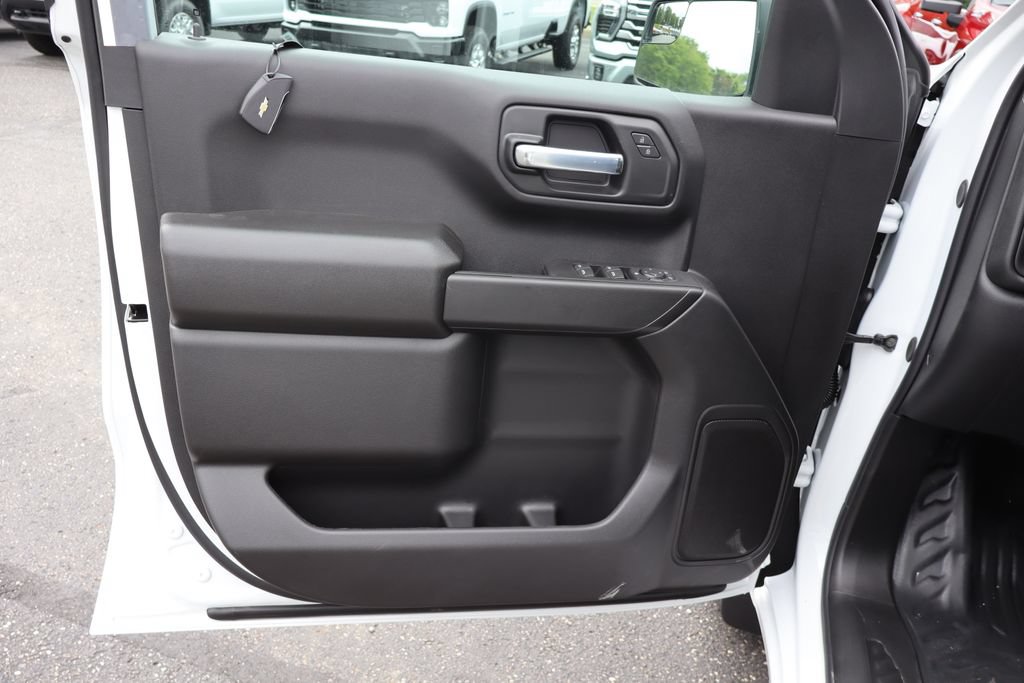 New 2026 Chevrolet Silverado 1500 W/T w/ WT Value Package AWD/4WD image 4