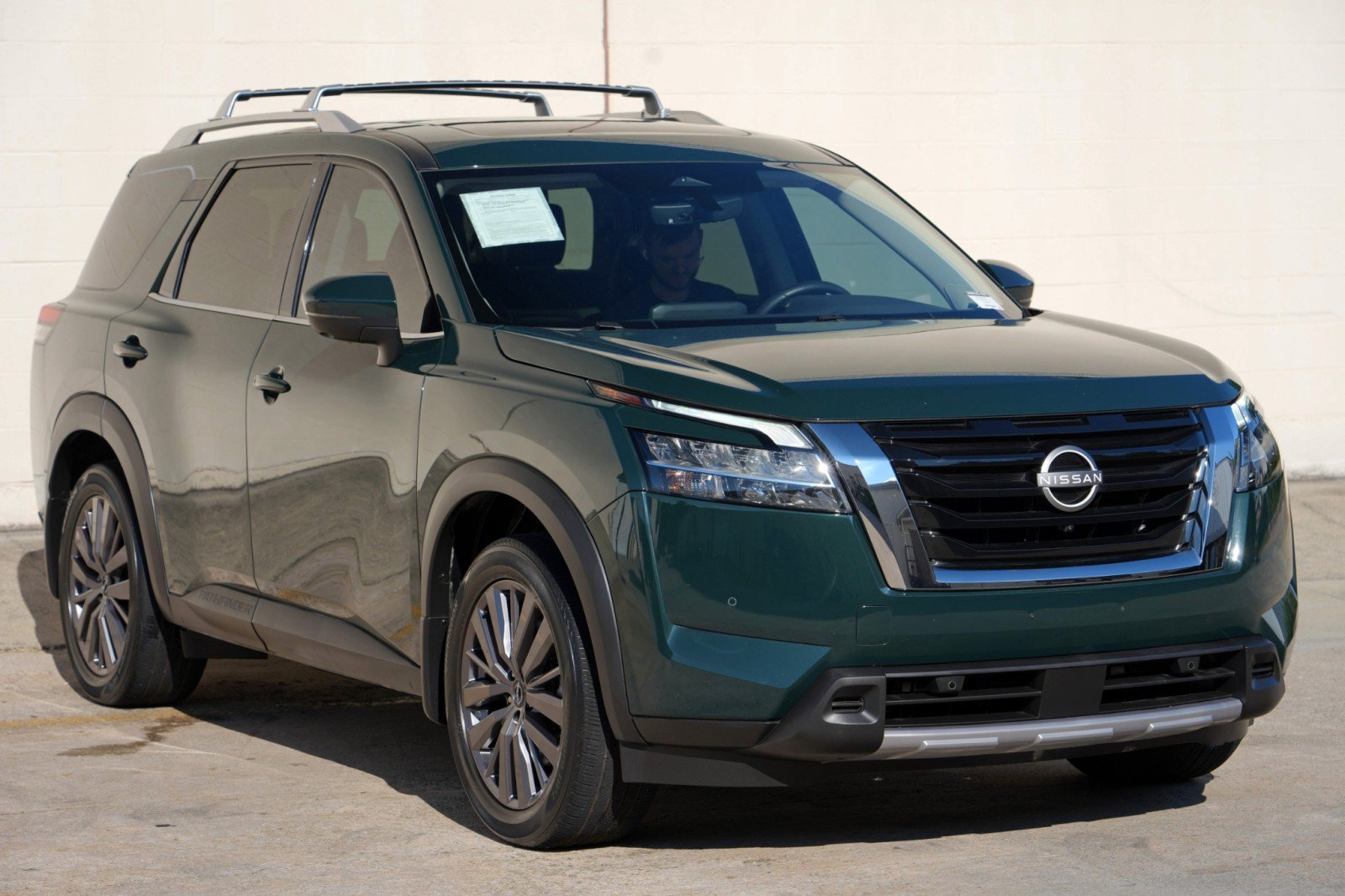 Used 2023 Nissan Pathfinder SL w/ SL Premium Package FWD image 54