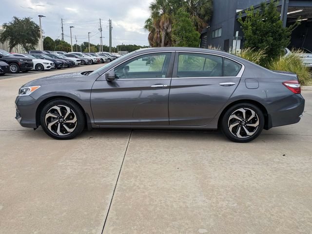 Used 2017 Honda Accord EX image 9