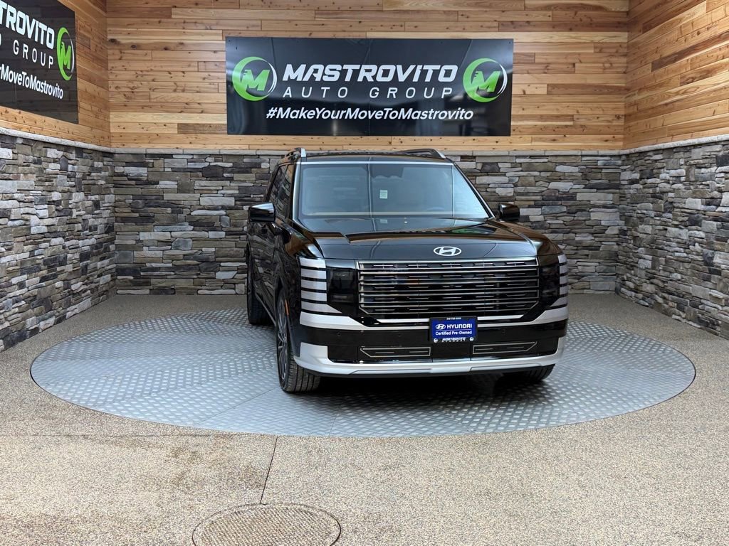 Used 2026 Hyundai Palisade Calligraphy image 2