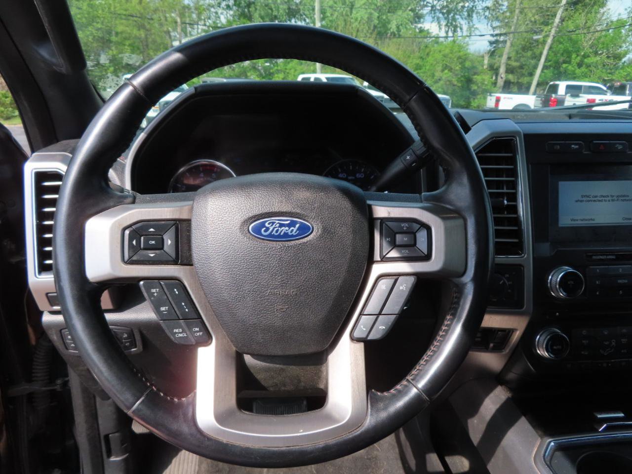 Used 2018 Ford F450 Platinum w/ Platinum Ultimate Package AWD/4WD image 24