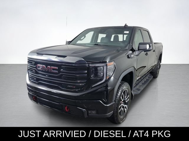Used 2024 GMC Sierra 1500 AT4 w/ Technology Package AWD/4WD image 7