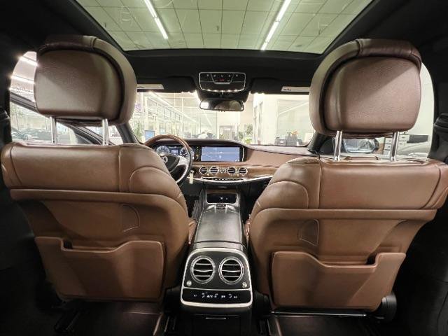 Used 2017 Mercedes-Benz S 550 4MATIC Sedan w/ Premium Package image 17