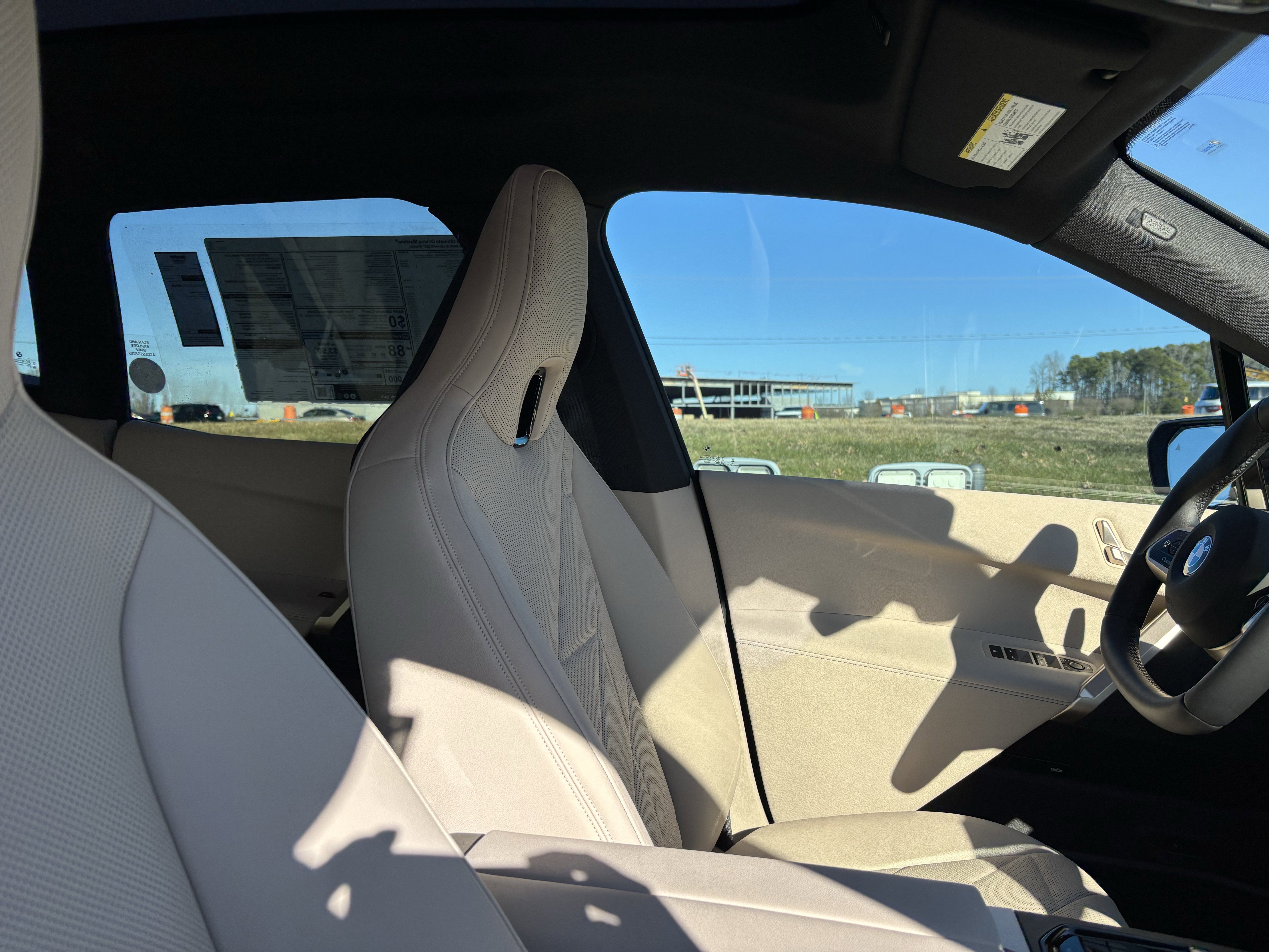 New 2026 BMW iX xDrive60 image 21